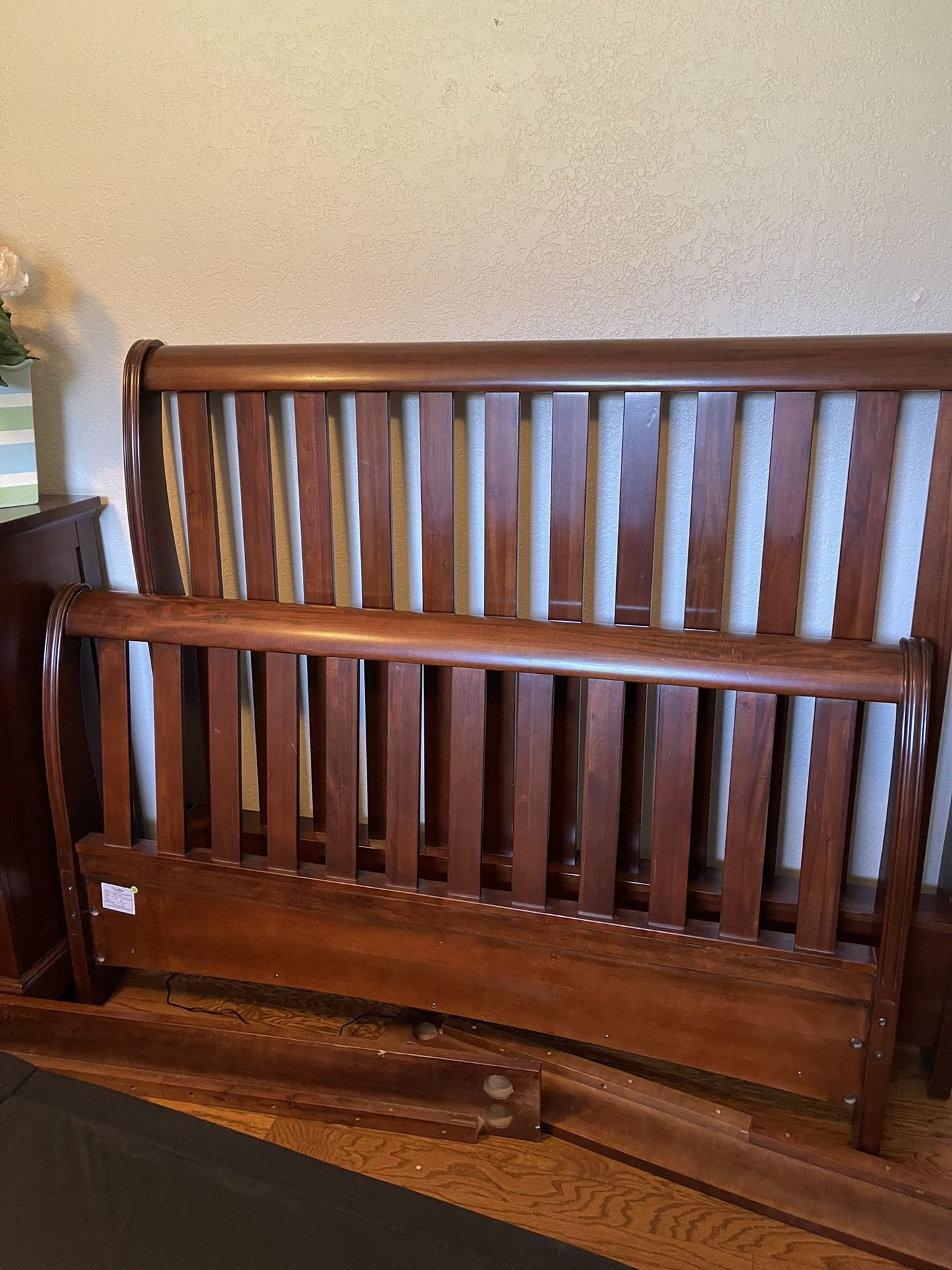Queen Sleigh Bed from haverty’s
