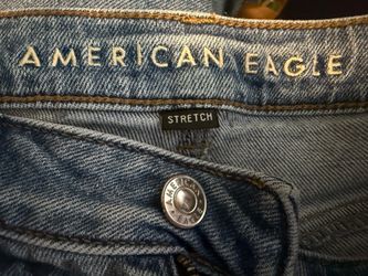 American Eagle ladies size 12 jeans w hand drawn artwork on leg