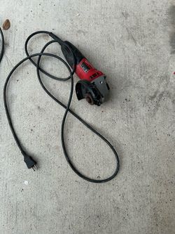 Milwaukee 4.5 in corded angle grinder