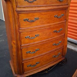 Bdrm Chst Good Condition 
