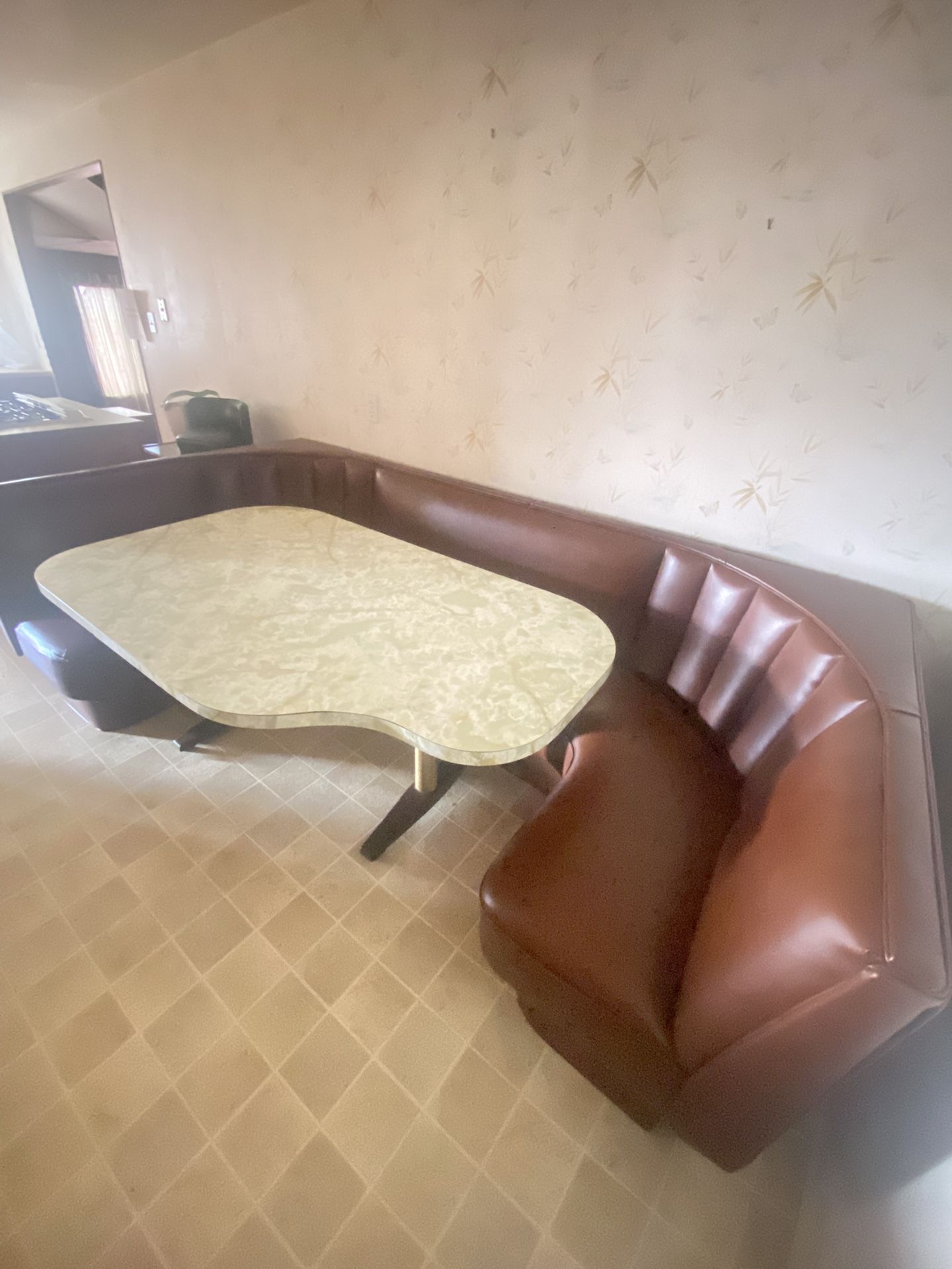 Sofa Booth And Table