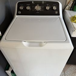 GE Washing Machine $ 250 Still Under Warranty 