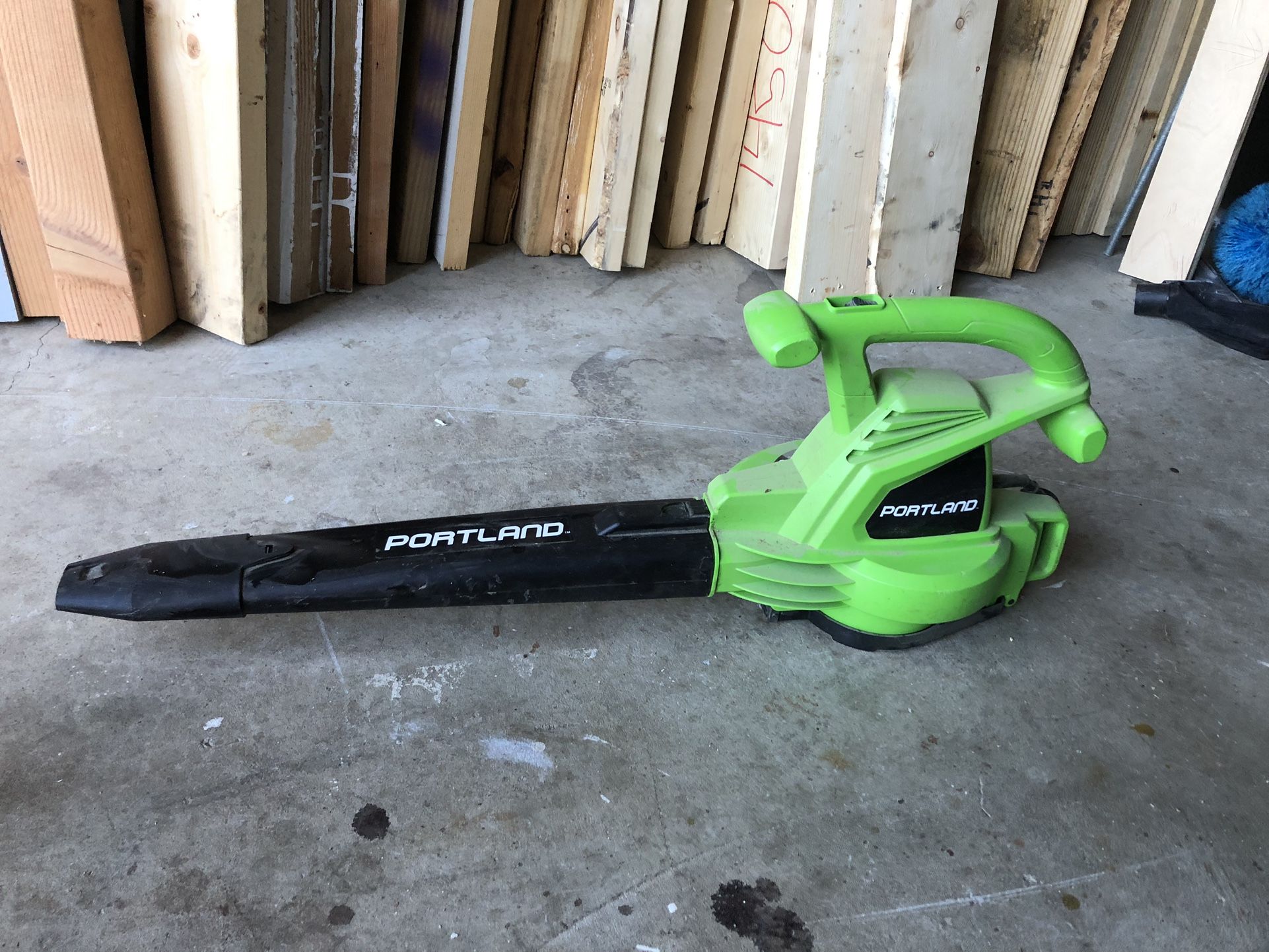 Electric Leaf Blower