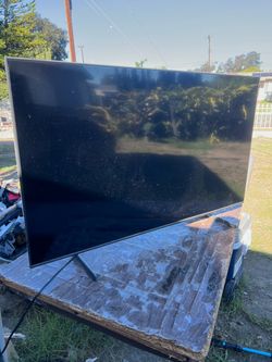 FOR REPAIR OR PARTS Samsung TV