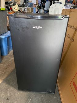 Bar fridge