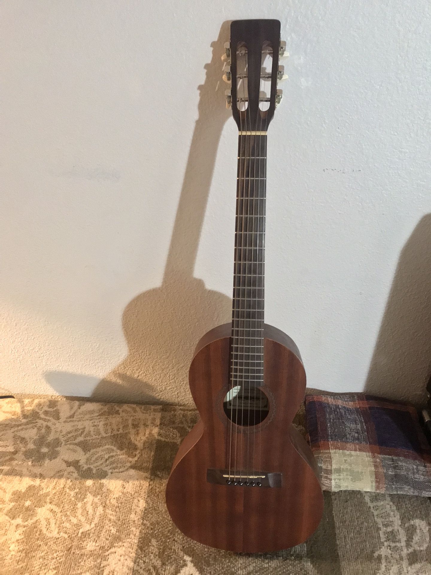 Aria: ASA-18HN Travel Size Guitar