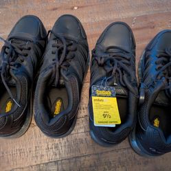 Men's Size 9 1/2 Slip Resistant Shoes