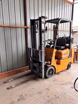 Hyundai HLF15C-5 Forklift