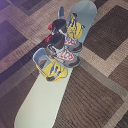 125cm Elan Snowboard easy Burton Bindings. Lamar boots size1