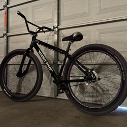 SE Bike (Maniac Flyer)  27.5  W/ Extra’s 