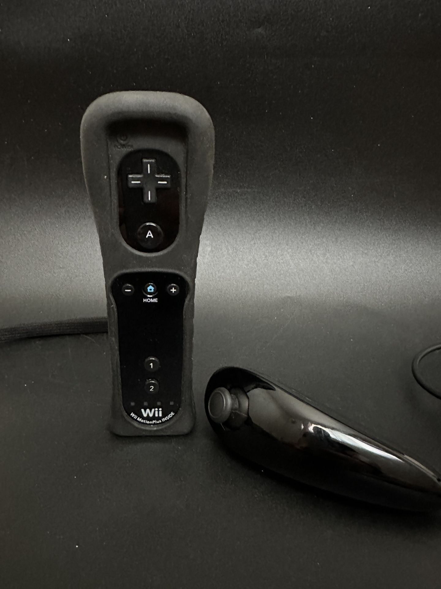 Nintendo Wii Remote & Nunchuck