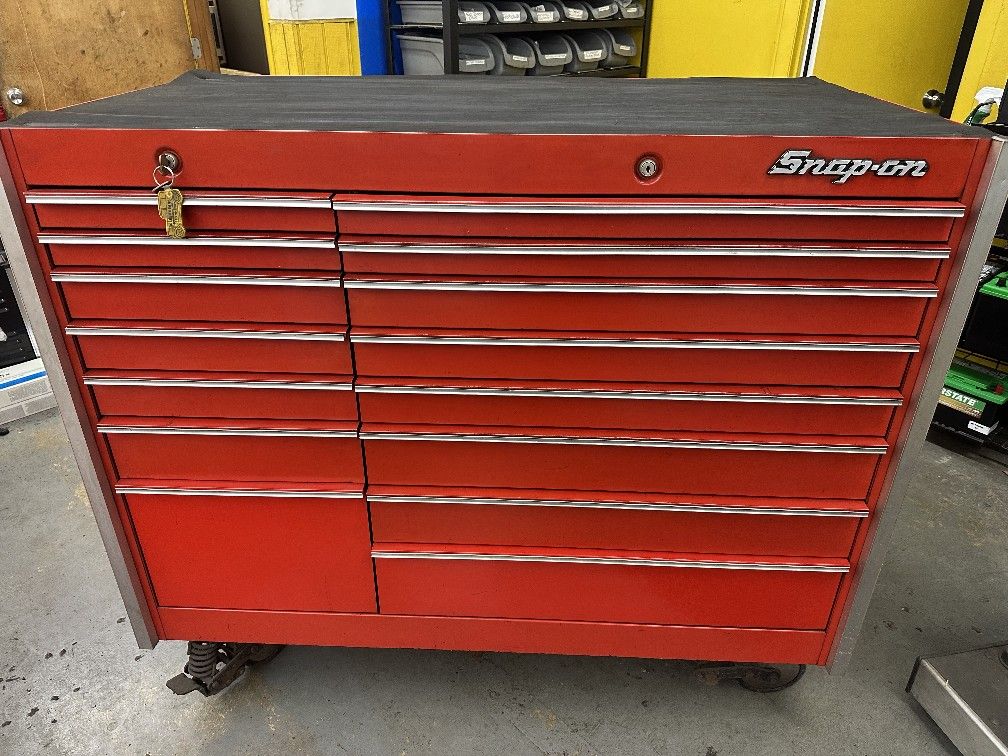 Snap On Roll Cart