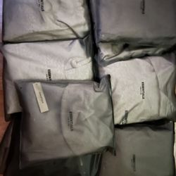 Essentials Hoodies All Sizes /colors 