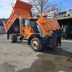 2007 INTERNATIONAL  7300