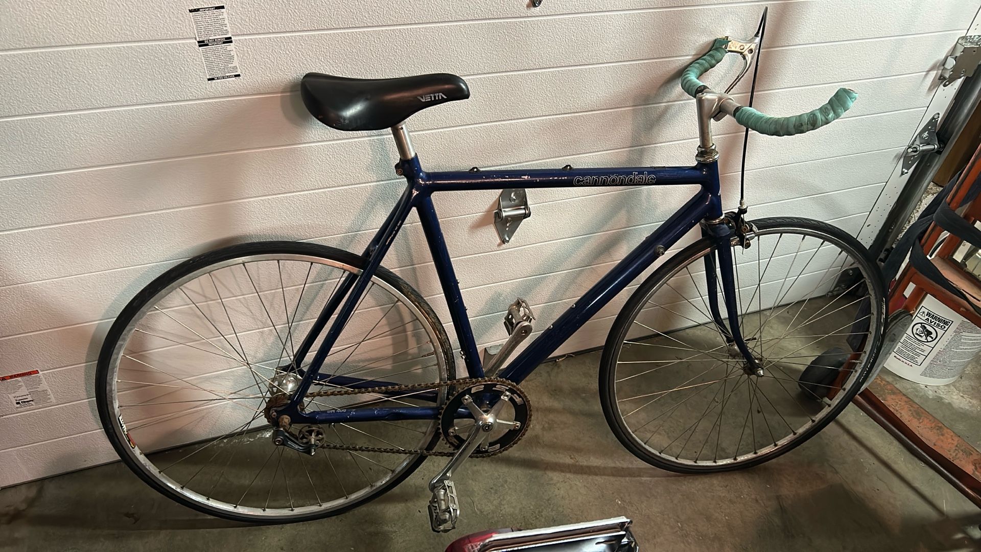 Vintage Cannondale Bike