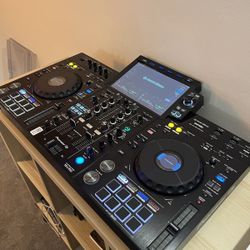 Pioneer XDJ-RX3 All in One DJ Controller 