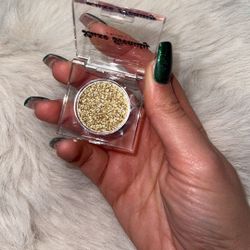 Luxe Beauty Glitter