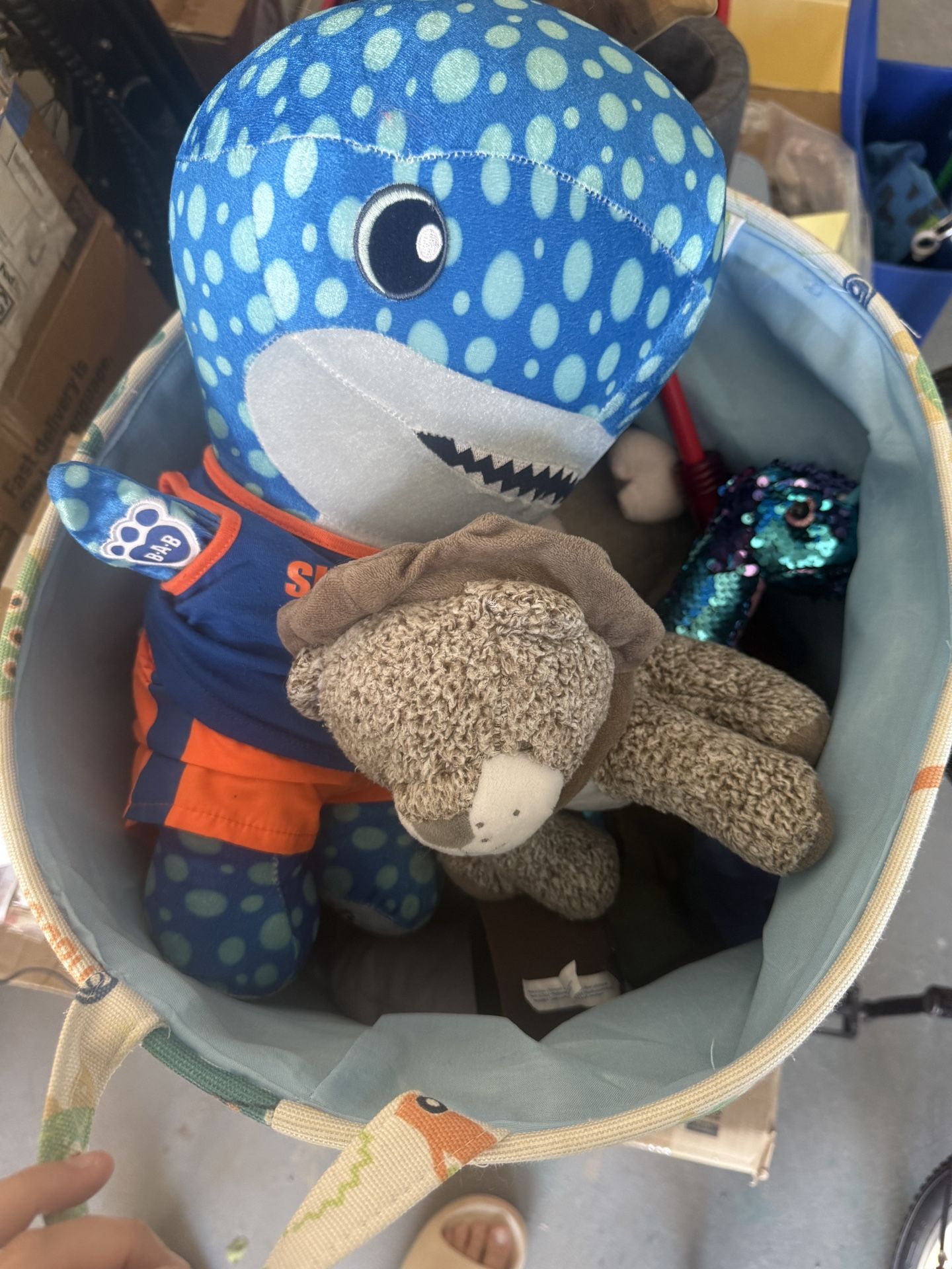 Everything Must Go! Yard Sale in Chino : Saturday, Jun. 21 (9:00am - 5pm)