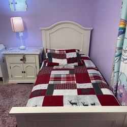 Twin Bedroom Set For Sale (good Condition