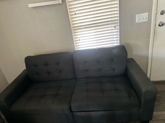 Black sofa and loveseat $240