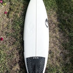 Sharpeye Inferno 72 ( 5’9 x 18.75 x 2.43 x 26.7L )