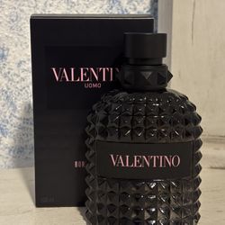 Valentino Born in roma Edt