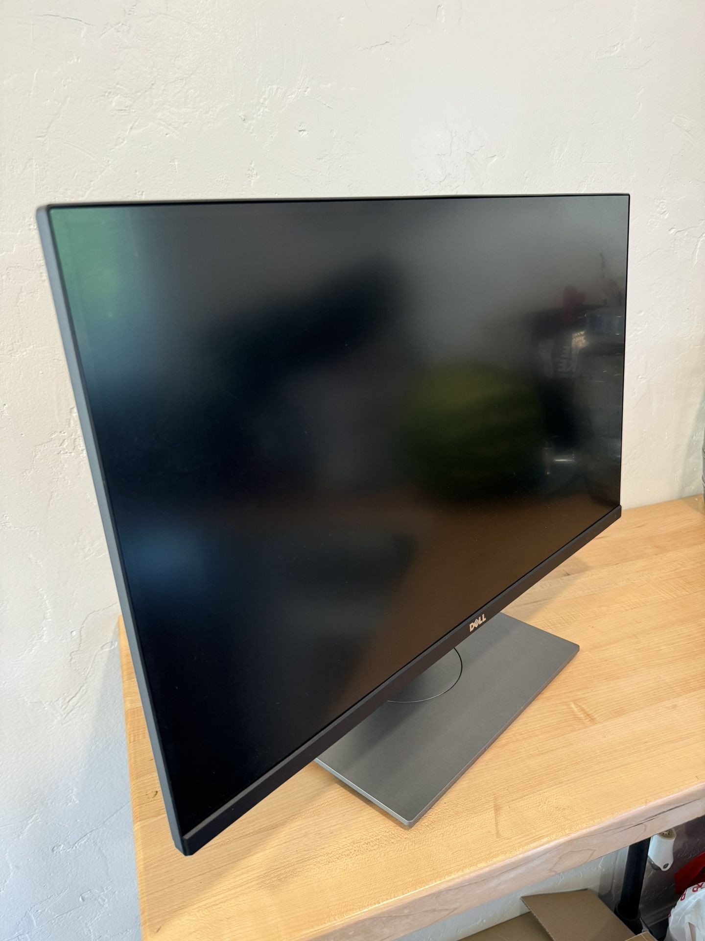 Dell UltraSharp U2715H 27-Inch Screen LED-Lit Monitor