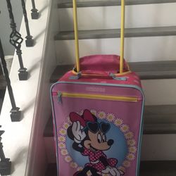 American Tourister Suitcase 