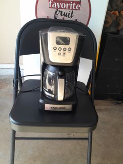 Coffee Pot Black & Decker 10 Dllrs