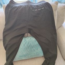 Grey's Anatomy Scrubs Large