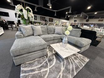DOUBLE CHAISE SECTIONAL