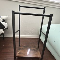 Clothes/Towel hanging shelf