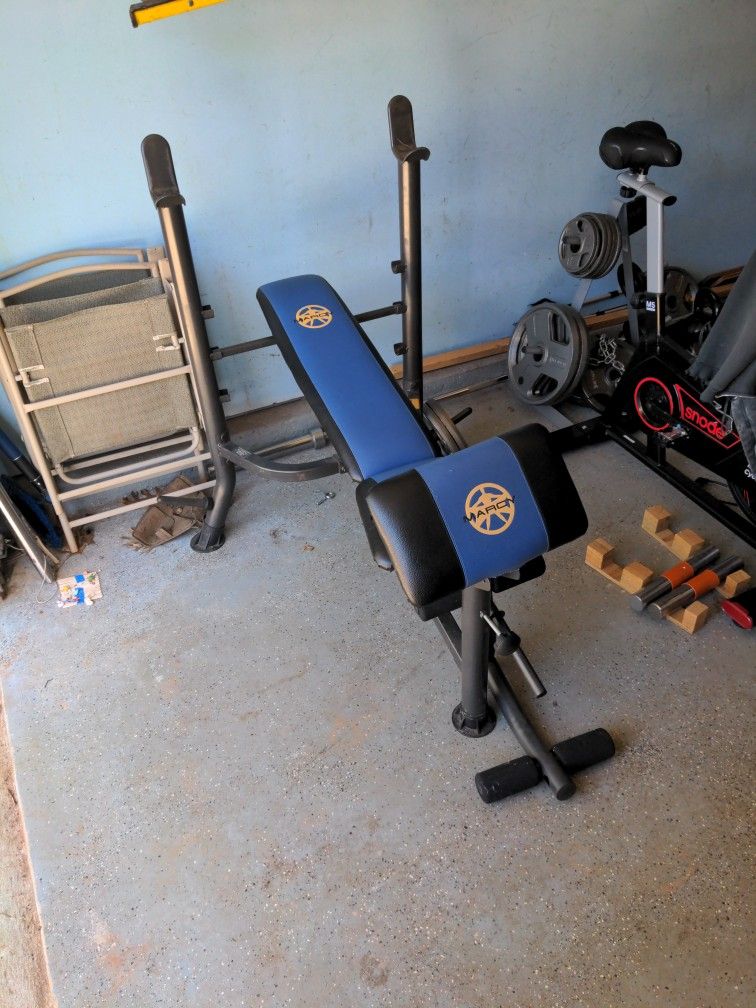 Adjustable Bench With Barbell Rack