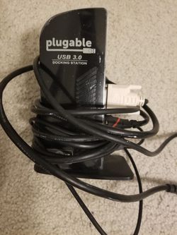 Laptop docking station