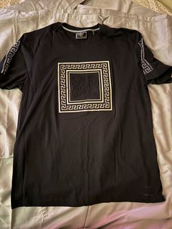 Men’s T Shirt Size L.   $5