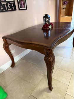 Dinning table