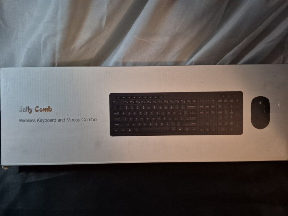 Jelly Comb Wireless Keyboard And Mouse Combo