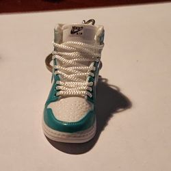 New Nike AJ1 Keychain 