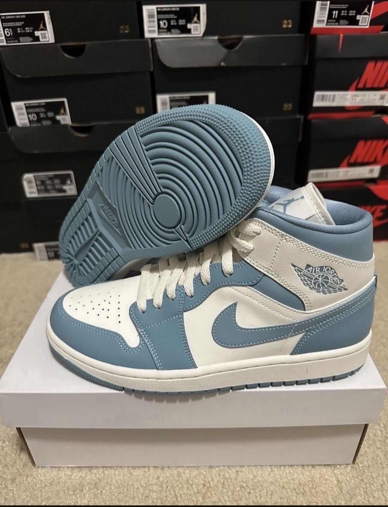 Air Jordan 1 Mid Sail Worn Blue BQ6472-141 Women’s Size 10/ Men’s Size 8.5 Brand New