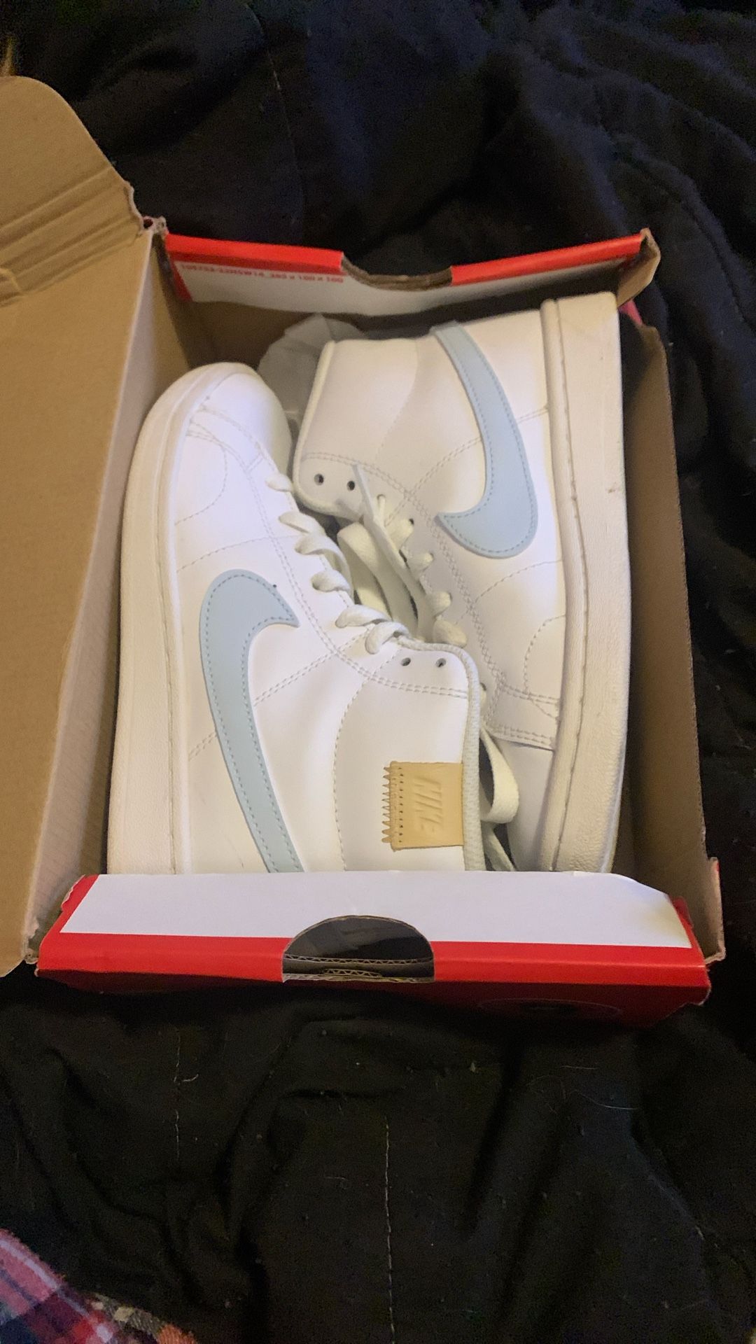 Nike Court Royale 2 Mid, Size 5, Blue And White