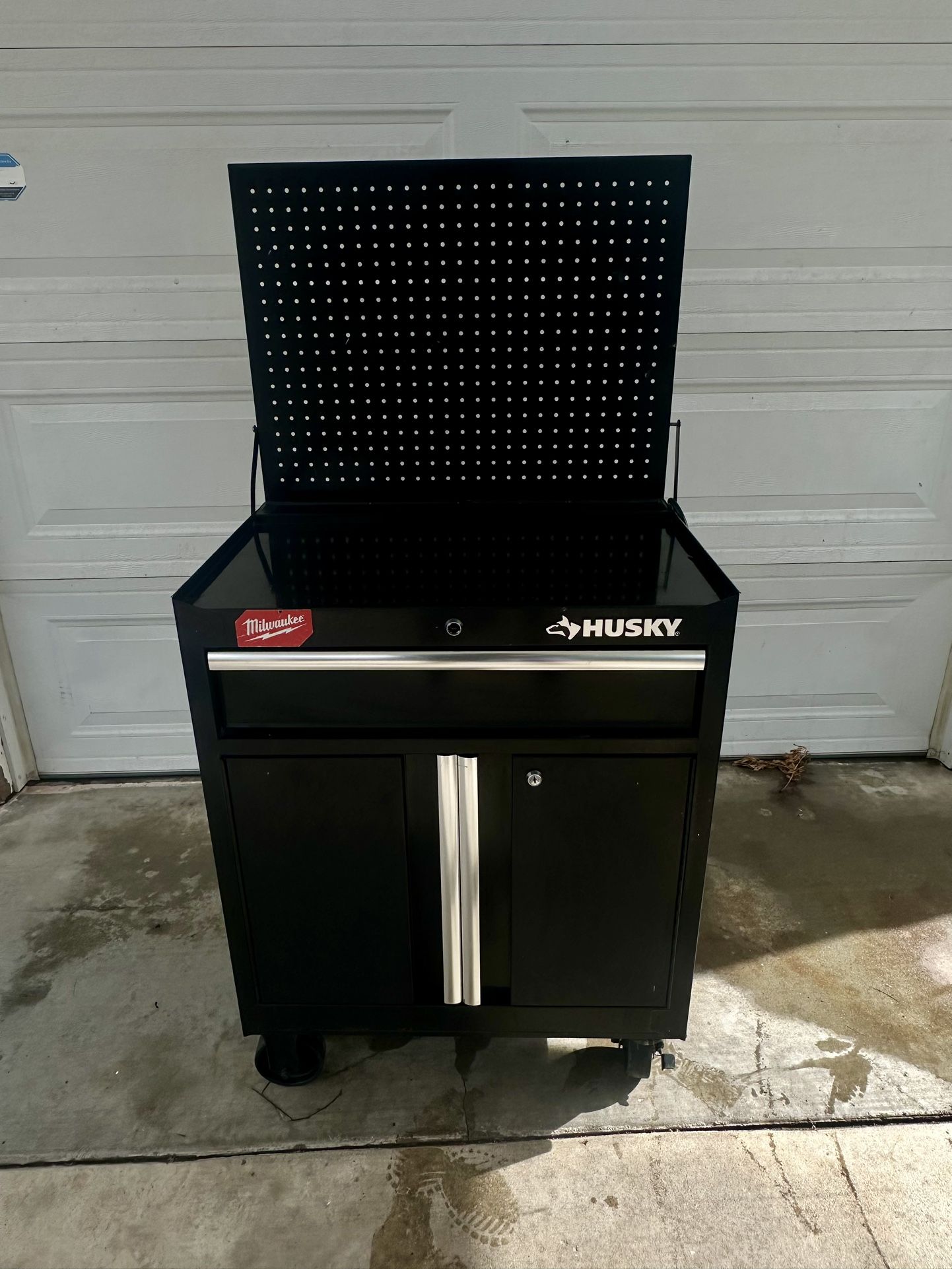 Tool Box With Pegboard 