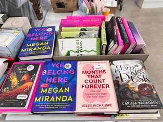 Lots of target books only 5$!