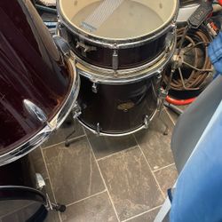 Four Piece Drum Set