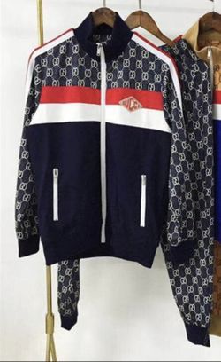 Gucci sweatsuit