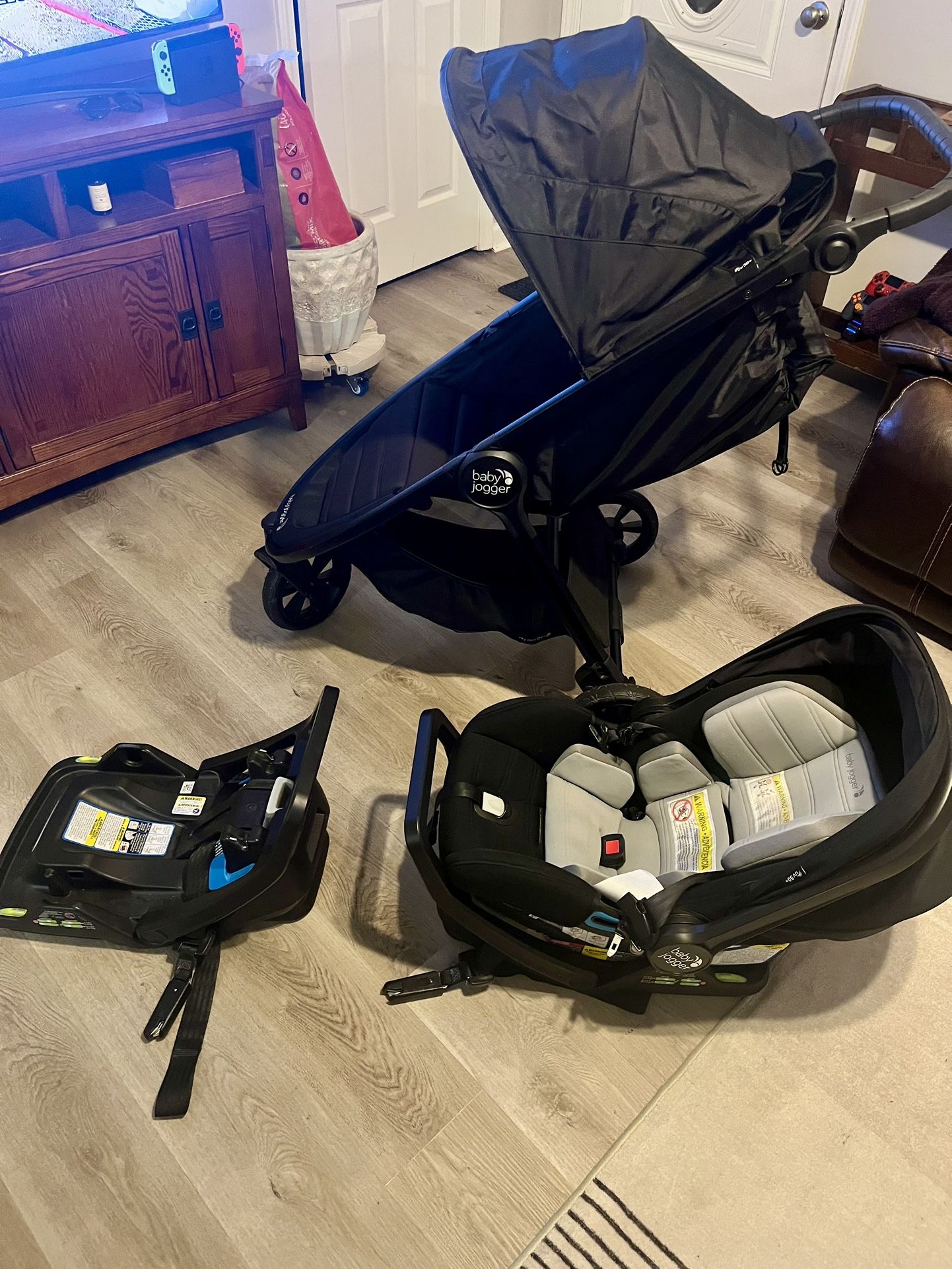 Baby Jogger Stroller And Car Seat