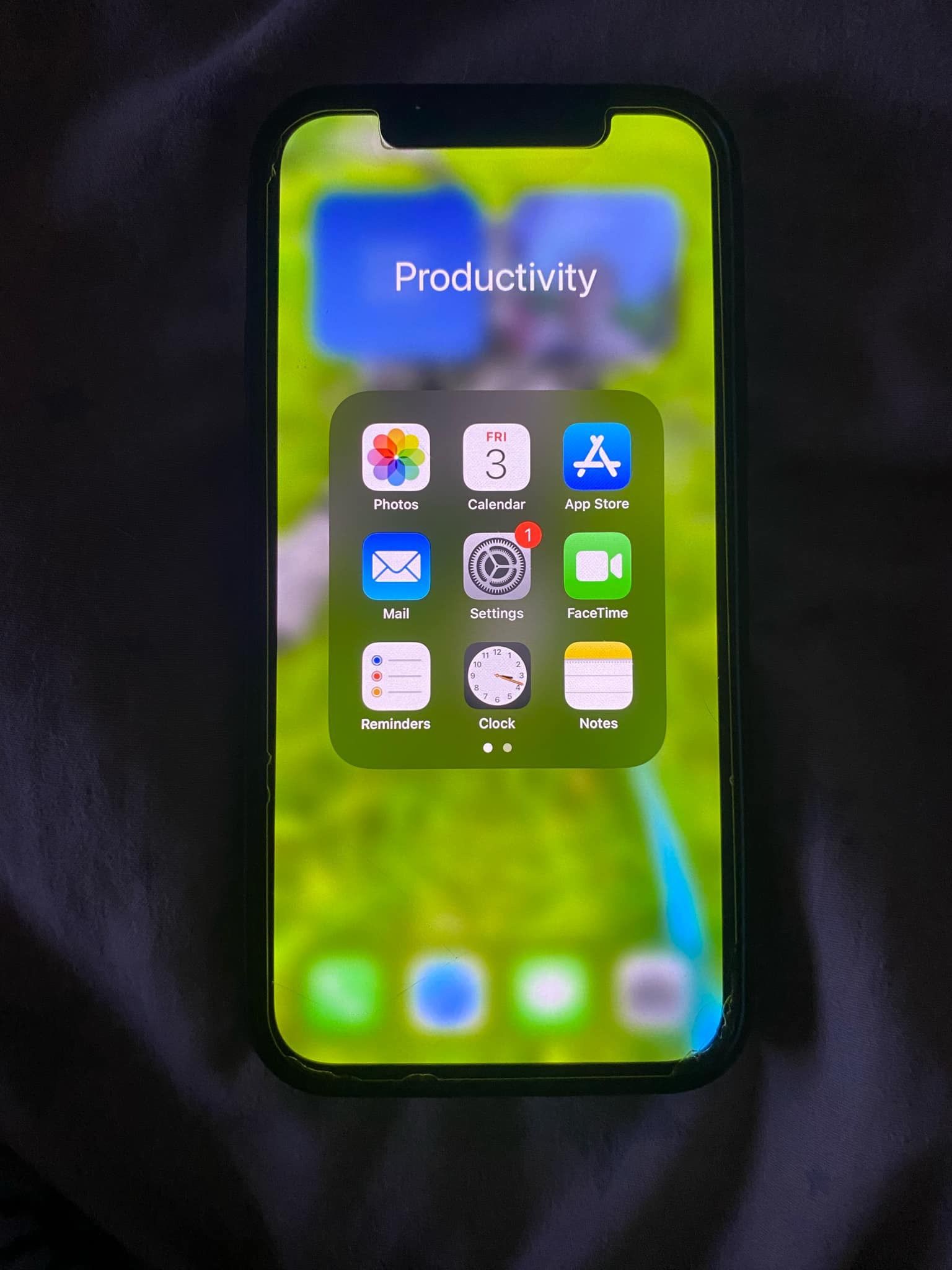 iPhone 12/64gb Locked