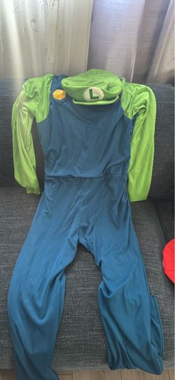 Luigi costume