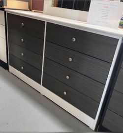 Eight drawers dresser