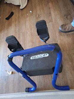 Scoop lateral trainer