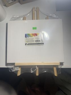 Canvas and Easel Set 